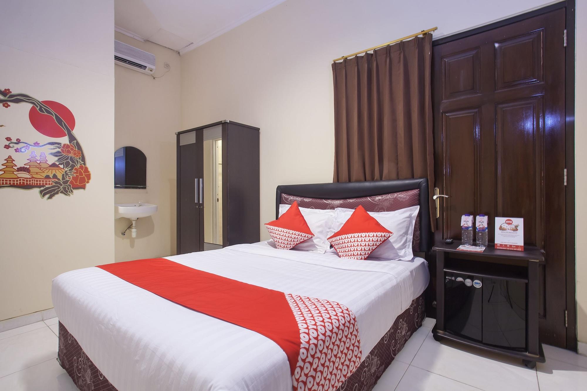 Reddoorz At Graha 99 Simomulyo Otel Surabaya Dış mekan fotoğraf